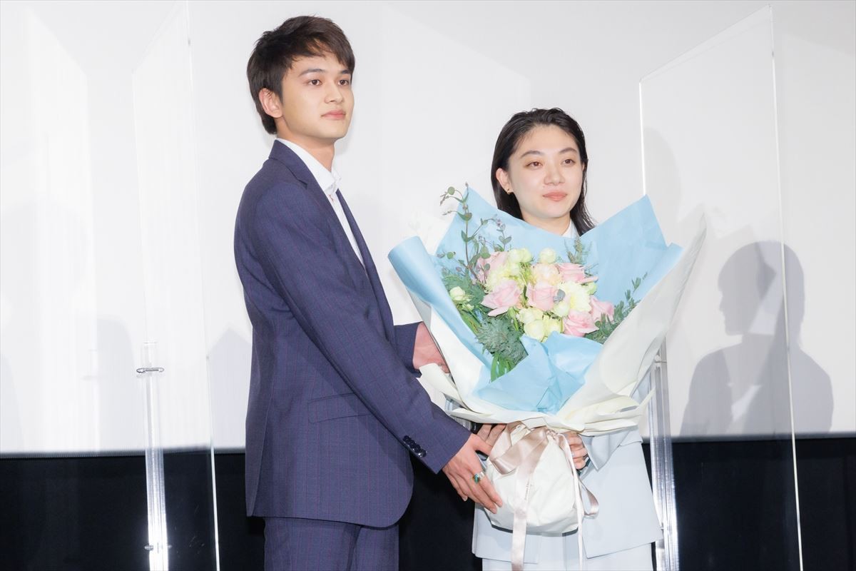 北村匠海、友情出演作イベントにサプライズ登場　約5分の出番に自虐「撮影期間も短く、登壇時間も短い」