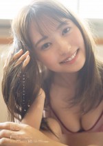 「ヤングガンガン」NO.22巻末グラビアで同誌初登場の立花玲奈