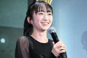横溝菜帆、映画『かがみの孤城』プレミアイベントに登場