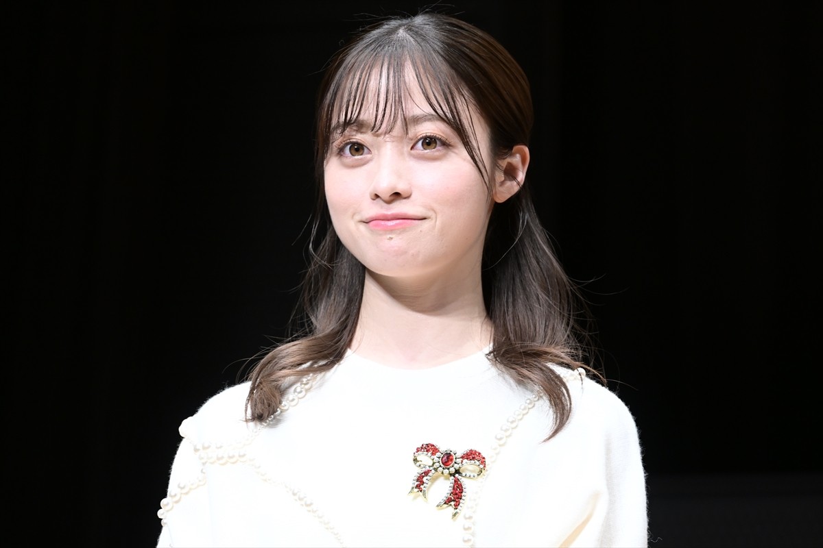 吉沢亮、本物のサンタとの対面に動揺　橋本環奈とは“どっちが本物か”論争勃発