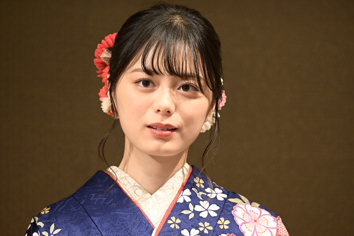 『舞いあがれ！』浅田芭路、晴れ着姿で挨拶「普段は無邪気です」　福原遥への憧れも語る