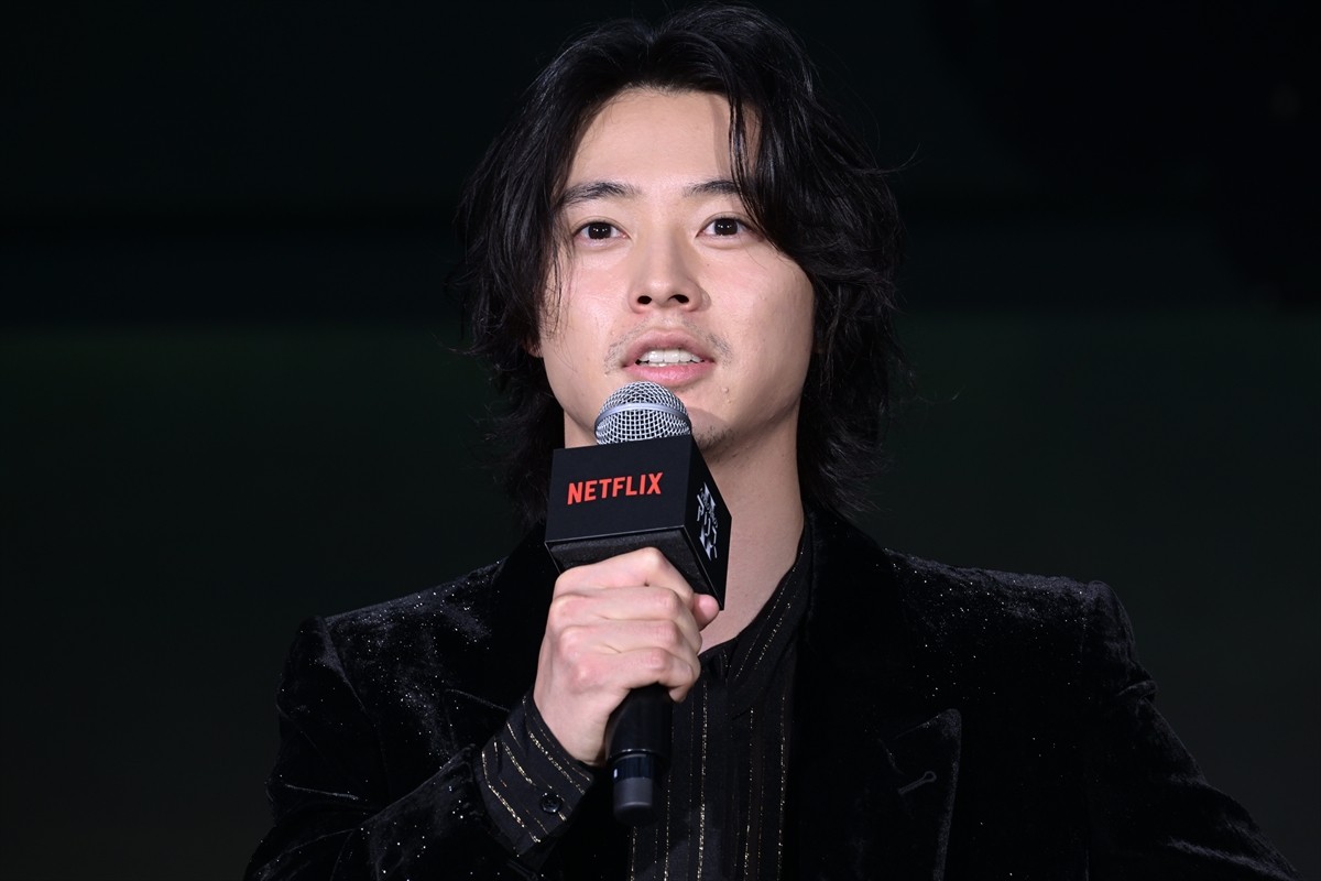 山崎賢人「見たことない映像のオンパレード」　土屋太鳳と『今際の国のアリス』新作アピール