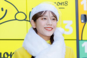 貴島明日香、「Lemon8 Happy Yellow Xmas」に登場