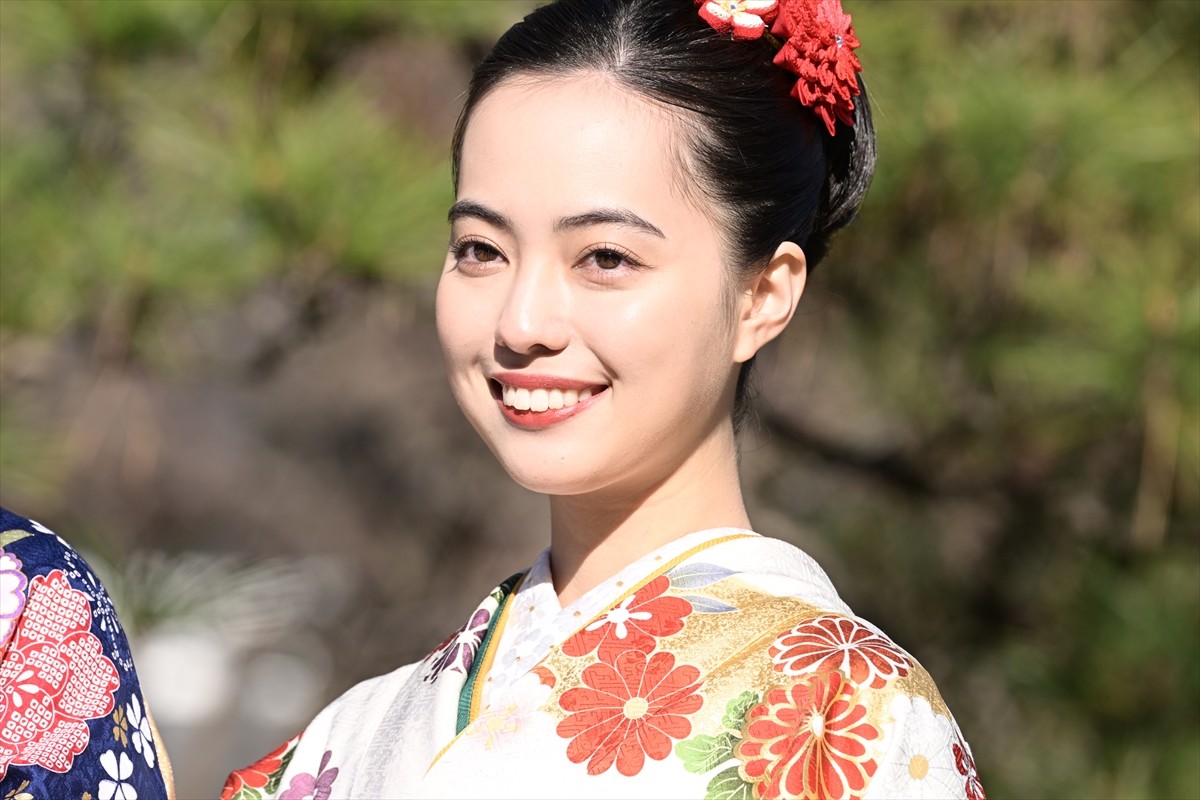 『舞いあがれ！』浅田芭路、晴れ着姿で挨拶「普段は無邪気です」　福原遥への憧れも語る