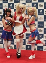 ゾンビをかわいく倒す 日米韓で Lollipop Chainsaw トリプルジュリエット結成 12年8月27日 アニメ コミック ニュース クランクイン