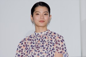 蒔田彩珠、映画『99.9‐刑事専門弁護士‐THE MOVIE』大ヒット御礼舞台あいさつに登場