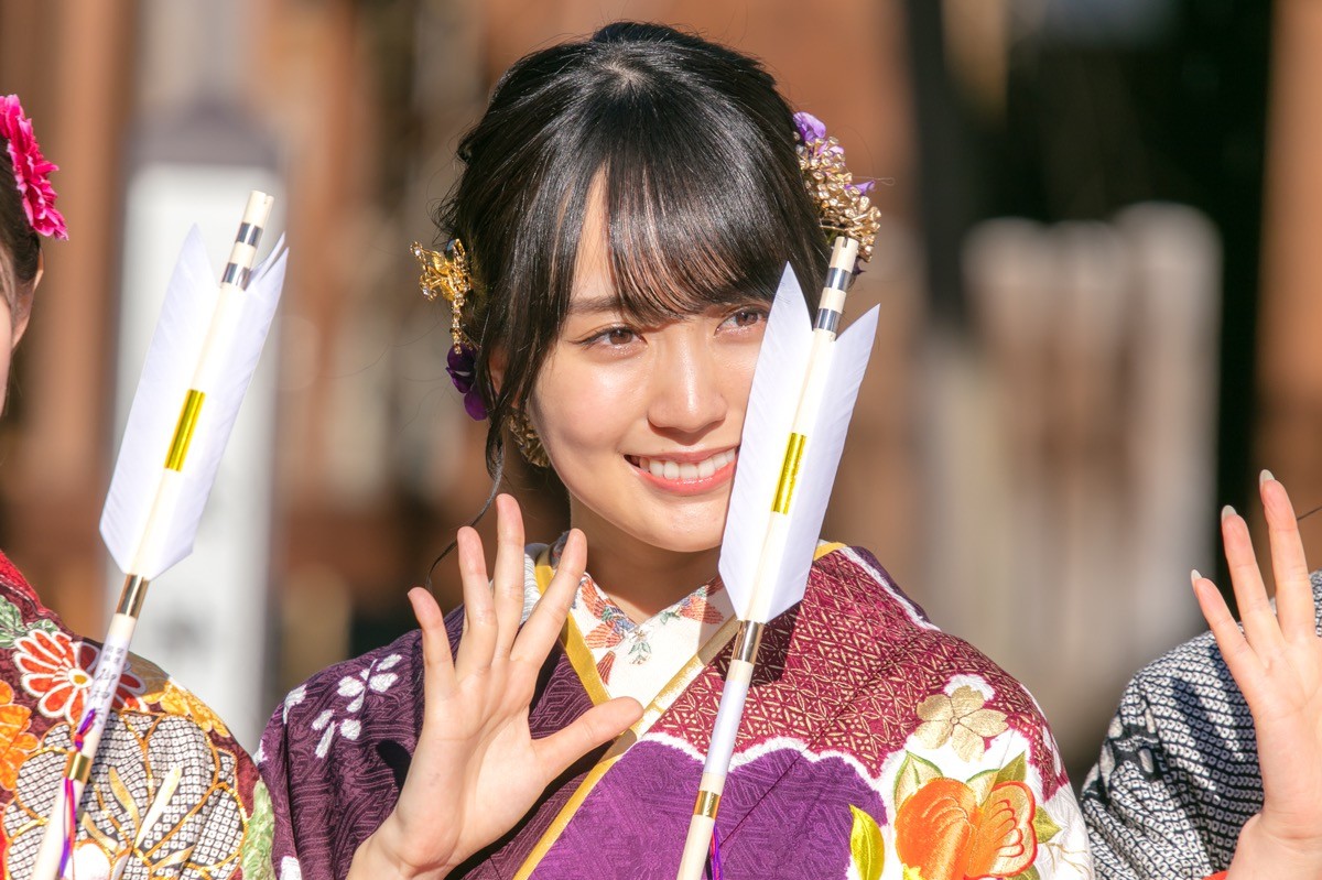 乃木坂46・久保史緒里ら“新・花の2001年組”が新成人　振袖姿お披露目
