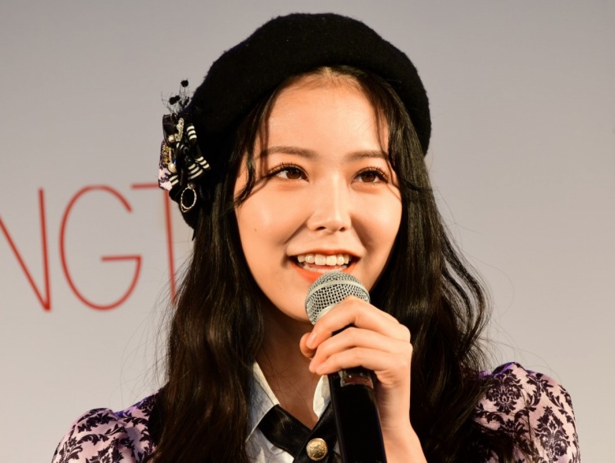 白間美瑠、イケメン弟・太陽とお揃い“ディズニーコーデ”に反響「カップルみたい」