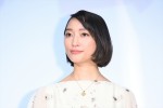 杏、映画『とんび』完成披露舞台あいさつに登場