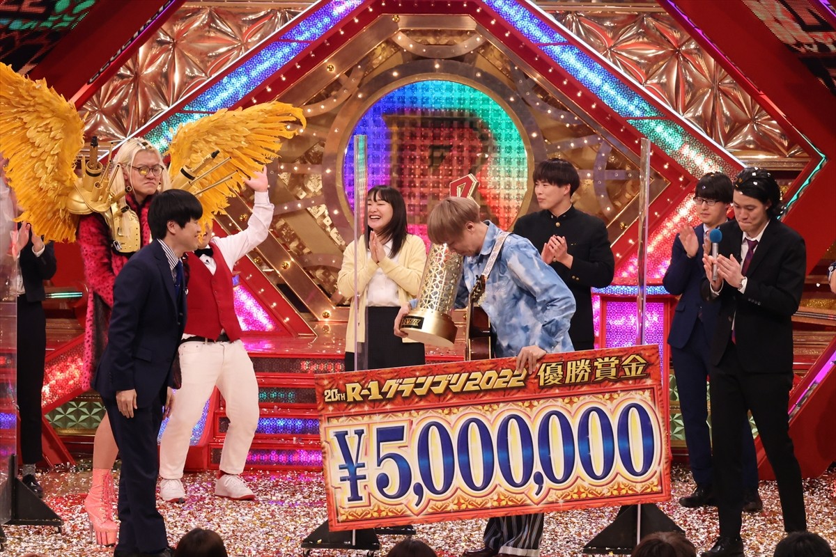 『R‐1』王者・お見送り芸人しんいち、先輩・サンドウィッチマンらに感謝