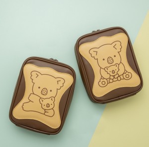 「コアラのマーチ」約28個分の大きさのポーチ付属！ 約10年ぶりのブランドブック発売
