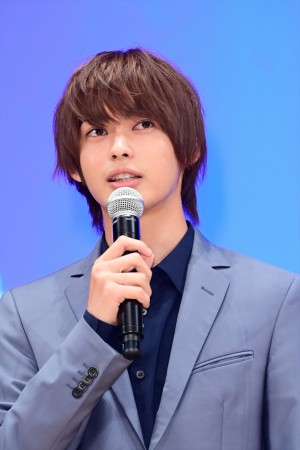 神尾楓珠、映画『20歳のソウル』完成披露舞台あいさつに登場