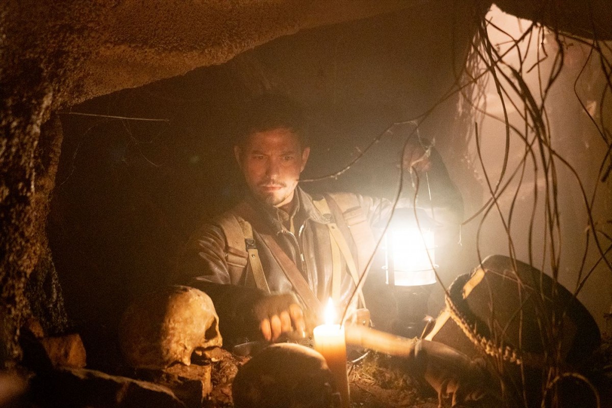 兵士たちが遭遇した血も凍る恐怖―ミッキー・ローク主演『ウォーハント 魔界戦線』場面写真解禁
