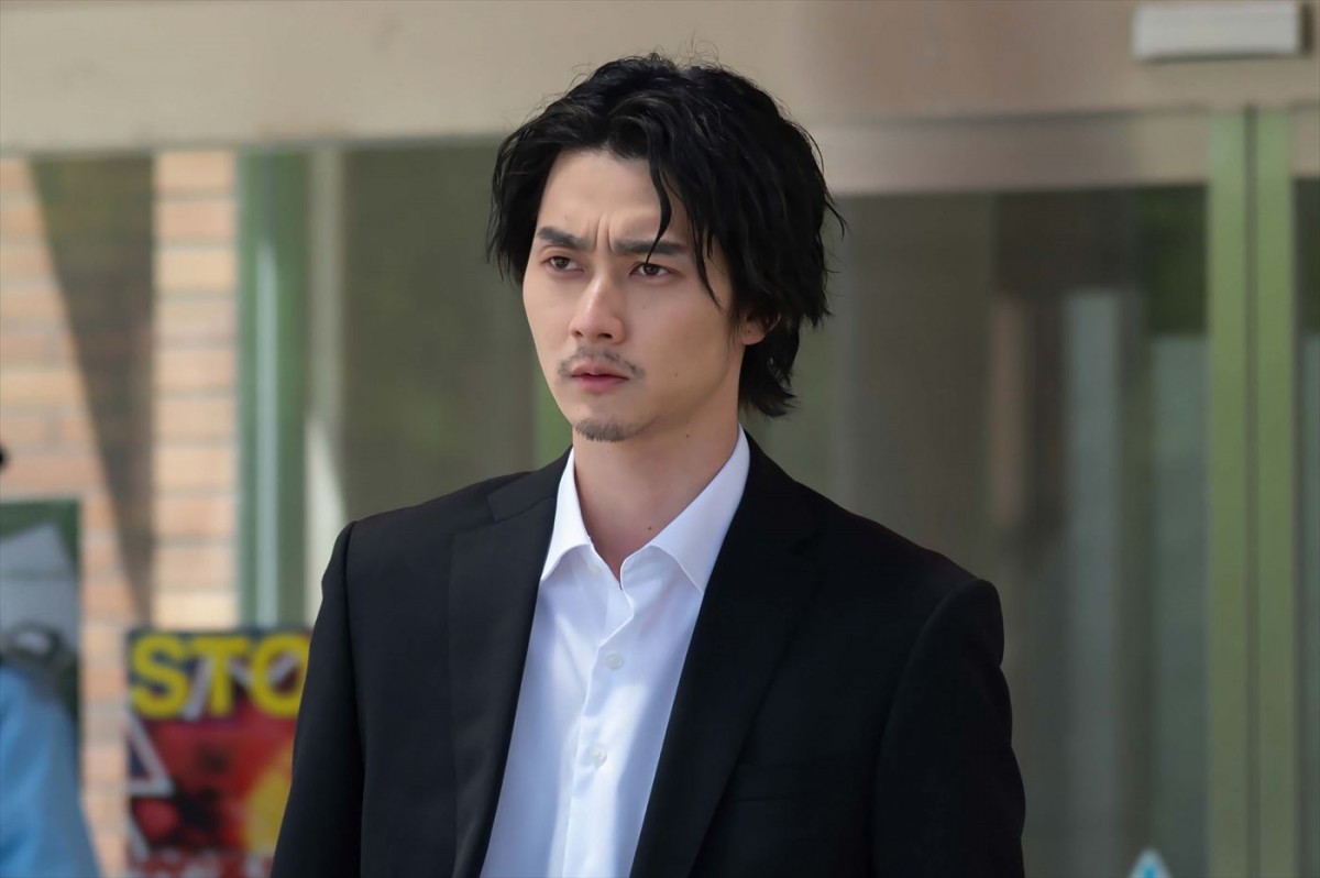 茅島みずき演じるミステリアスで美しい謎の転校生の狙いは…『教祖のムスメ』主題歌入り特報、30秒予告