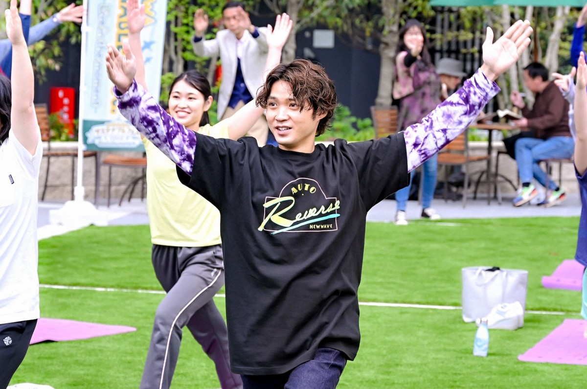 『持続可能な恋ですか？』上野樹里＆田中圭のキスシーンに反響　「大人の恋にキュン」「美しい」