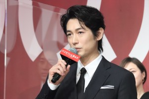 ディーン・フジオカ、映画『バスカヴィル家の犬　シャーロック劇場版』完成報告会に登場