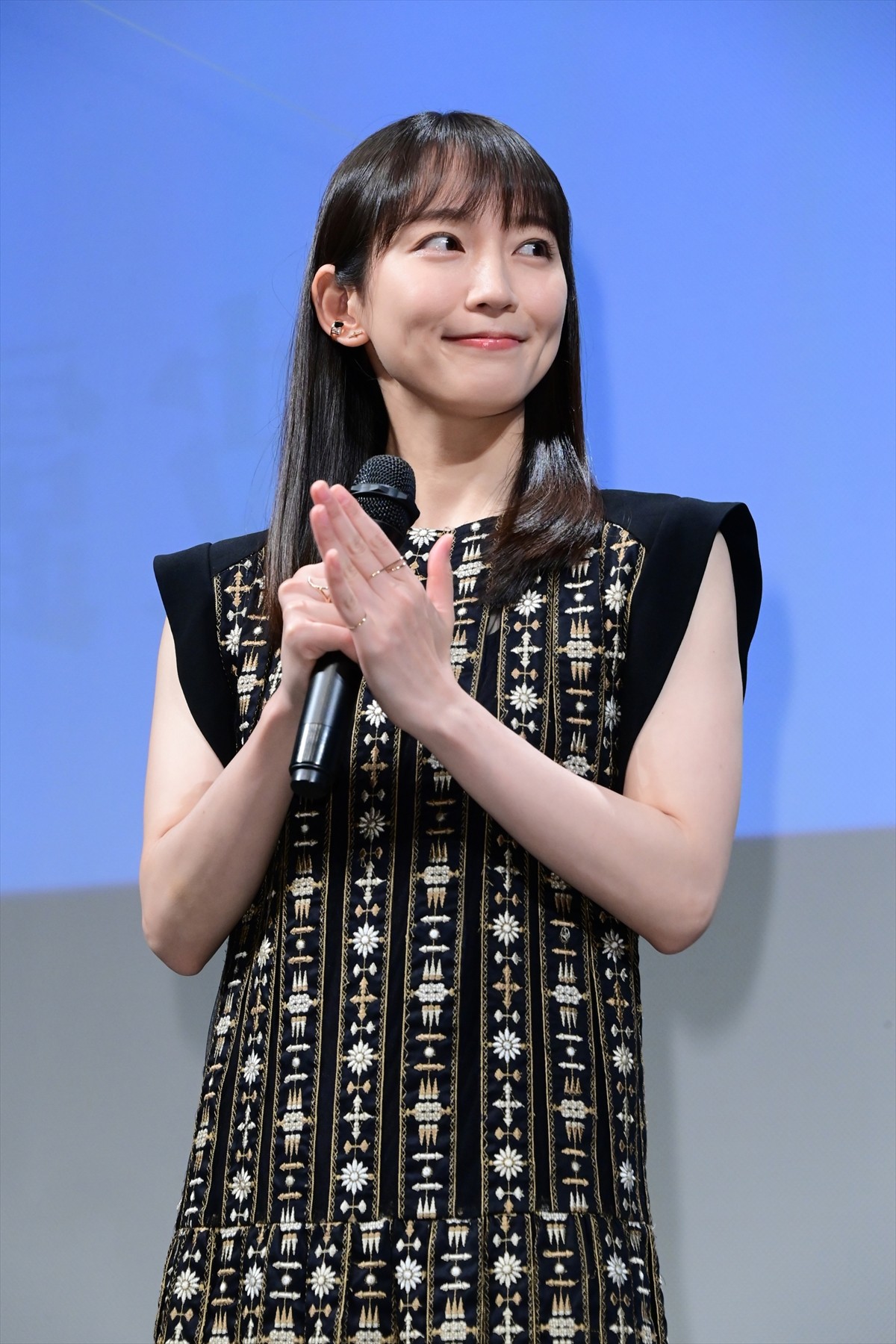 吉岡里帆「恥ずかしいです…油断してました」五十嵐匠監督の予期せぬ無茶ぶりにアタフタ