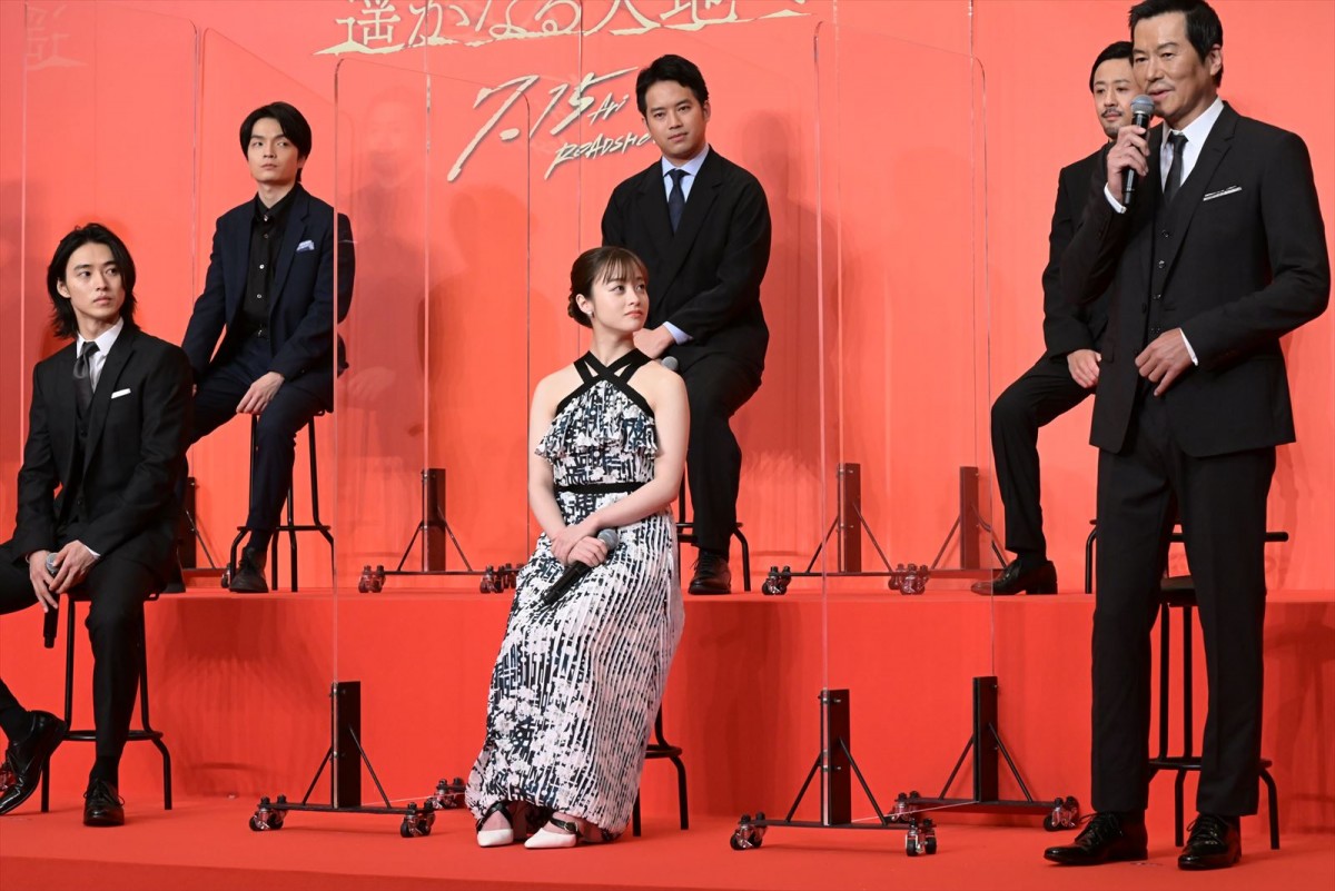 山崎賢人、映画『キングダム』続編の完成に喜び「すごい2ができている」