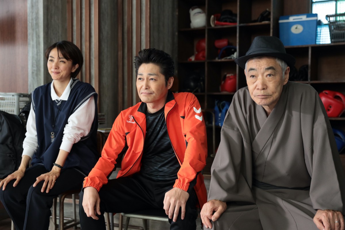 『未来への10カウント』最終回　“桐沢”木村拓哉の“あすなろ抱き”にネット興奮「きゅんすぎる」