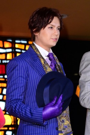 ミュージカル『ガイズ＆ドールズ』初日囲み取材に出席した浦井健治