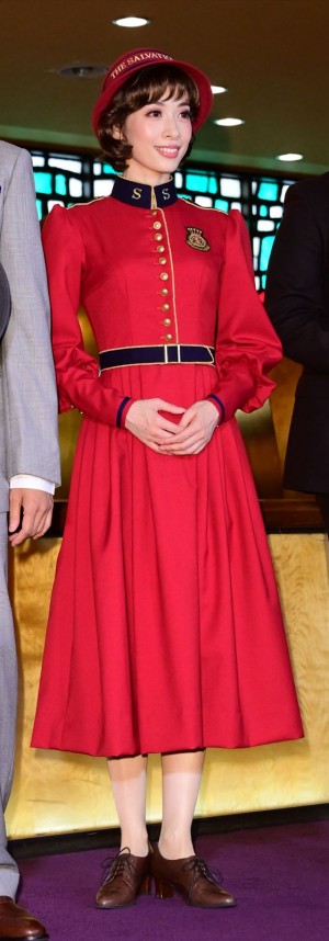 ミュージカル『ガイズ＆ドールズ』初日囲み取材に出席した明日海りお