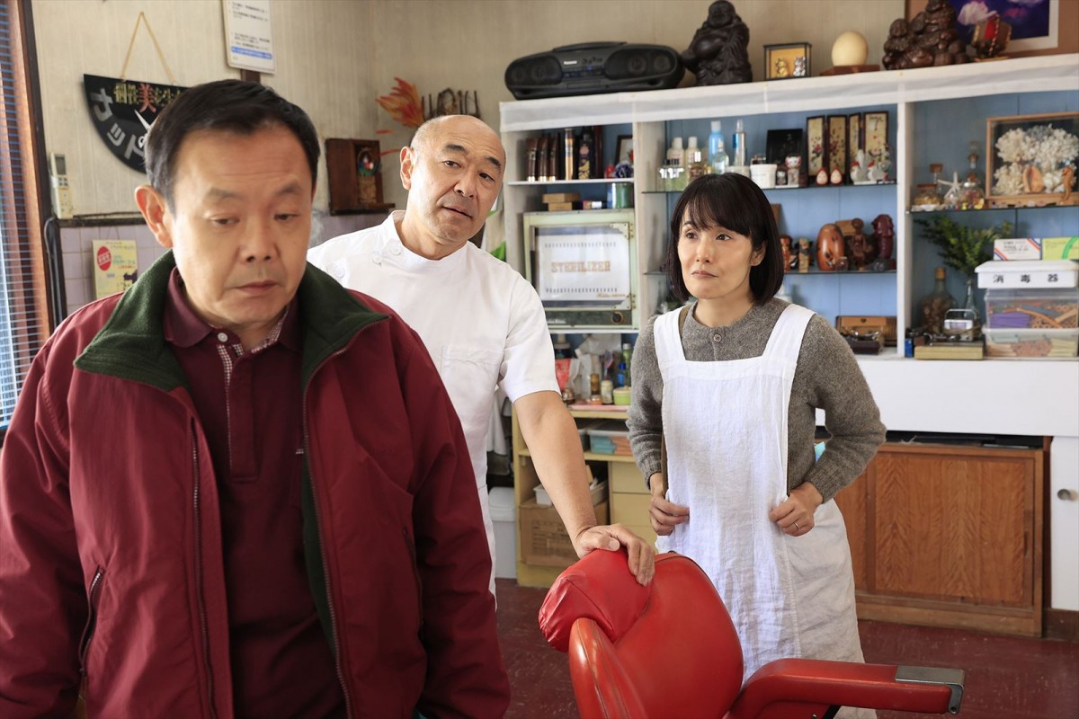 高橋克実主演『向田理髪店』全編福岡弁でおくる予告解禁　白洲迅らのコメントも到着