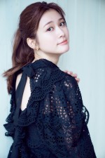 7月26日発売の「週刊FLASH」（光文社）より生見愛瑠