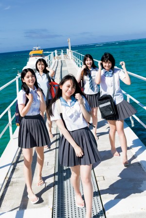 【写真】「制コレ22」5人が決定！　制服姿＆水着＆体操着姿を披露