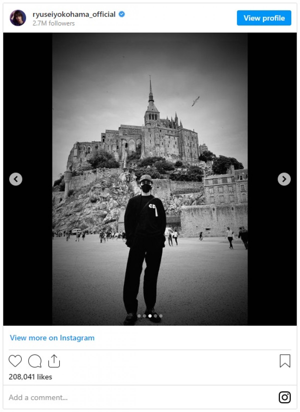 横浜流星、パリの街に佇むショットに反響　「写真集にして」「全部が絵になる」