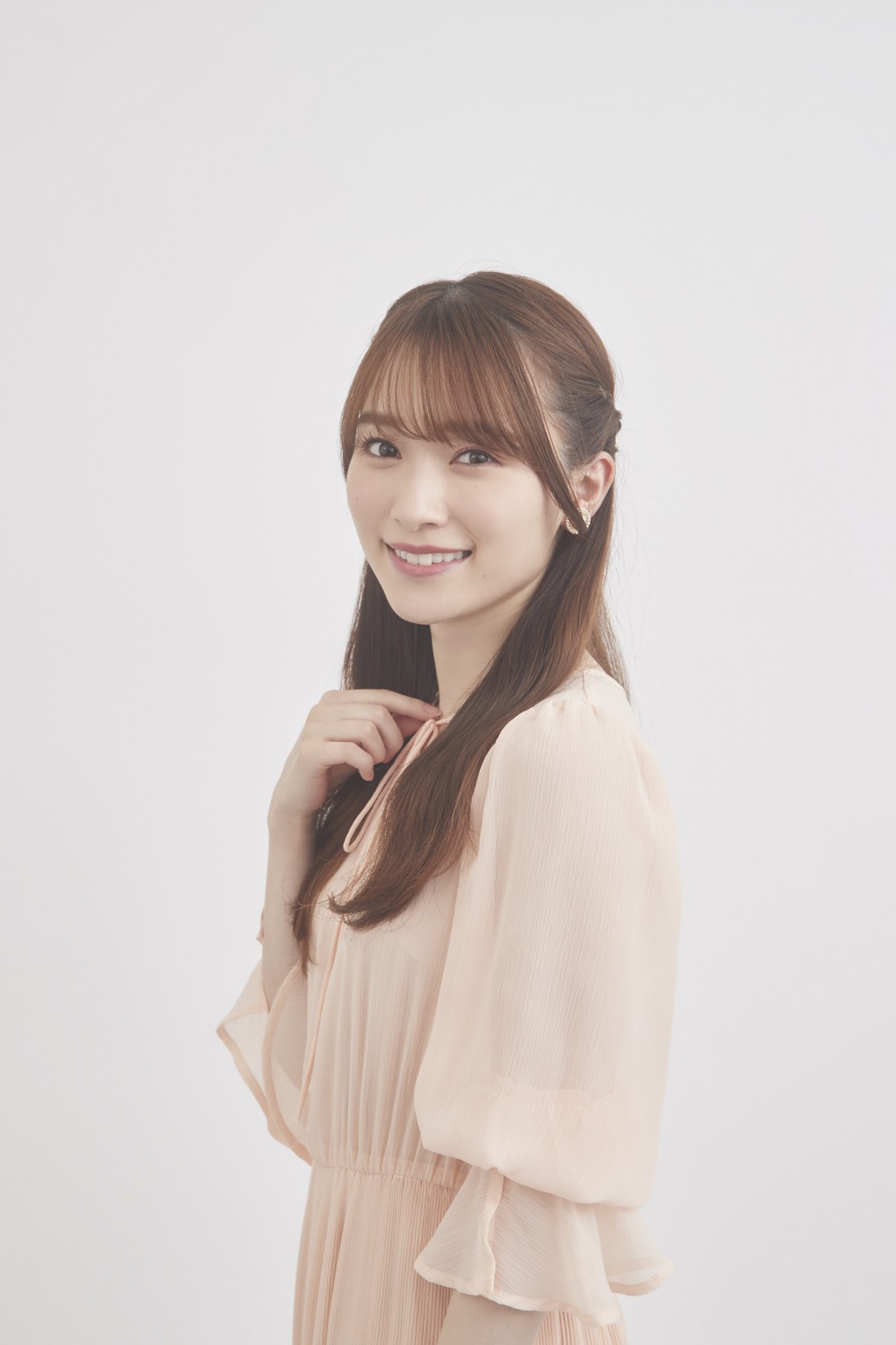 櫻坂46・守屋麗奈、1st写真集は「520点です！」　体作りで意識したこと明かす