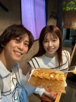 『私たち結婚しました3』（ABEMA）に出演した佐野岳と島崎遥香　※『私たち結婚しました3』オフィシャルブログ