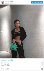 MARC JACOBSコーデを披露したみちょぱ ※「みちょぱ（池田美優）」インスタグラム