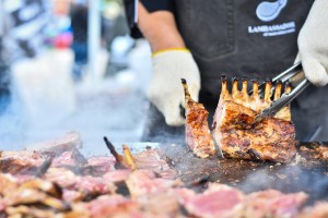 東京・中野で“羊フェスタ2022”開催！　世界のごちそう肉である“羊”を使った料理が集結