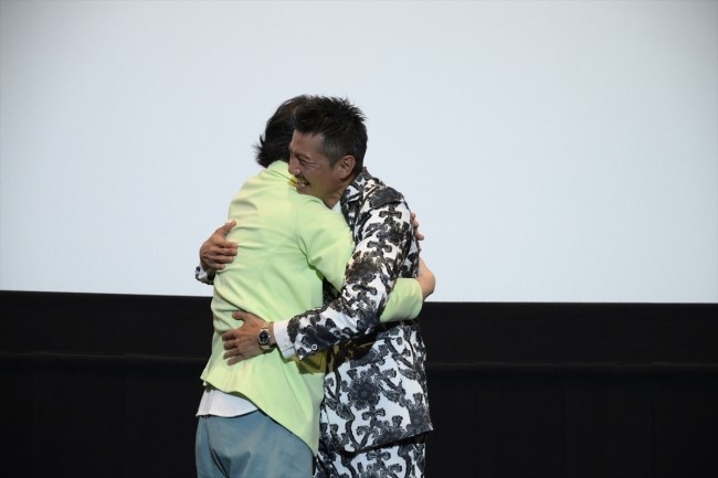 写真）純烈、新メンバーに“仮面ライダーバース”岩永洋昭 『純烈ジャー