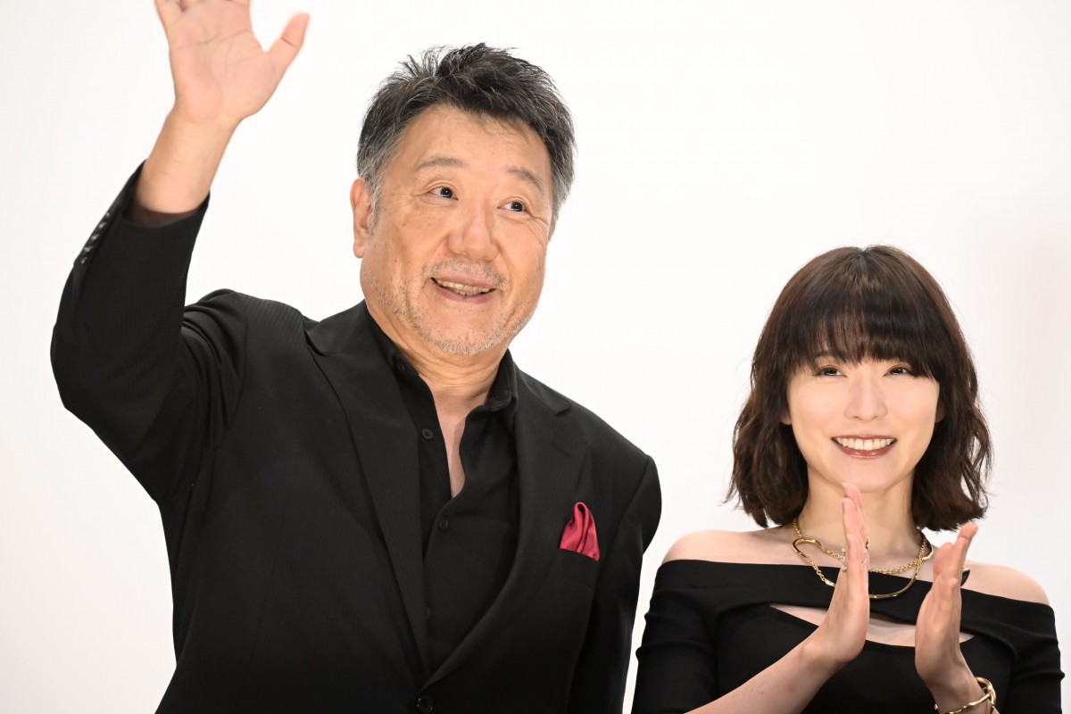岡田准一、坂口健太郎が食事会に「Tシャツとサンダルで来た（笑）」