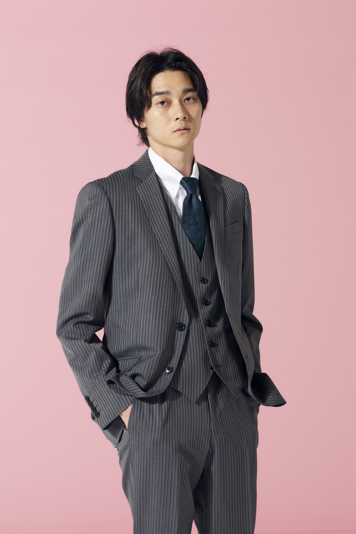今年すでにドラマ8作・映画3作出演！　俳優活動10年を迎えた柳俊太郎に注目