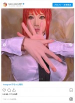 叶美香によるマキマのコスプレ　※「叶姉妹」インスタグラム