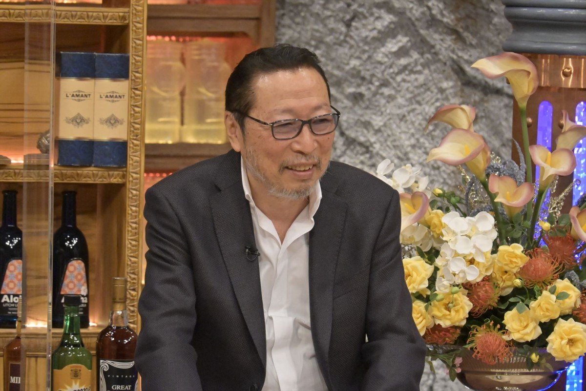 鈴木砂羽や石倉三郎ら、お酒大好き芸能人集合　「下半身だけ着てなかった」「12針縫った」酔いつぶれエピソードが飛び出す