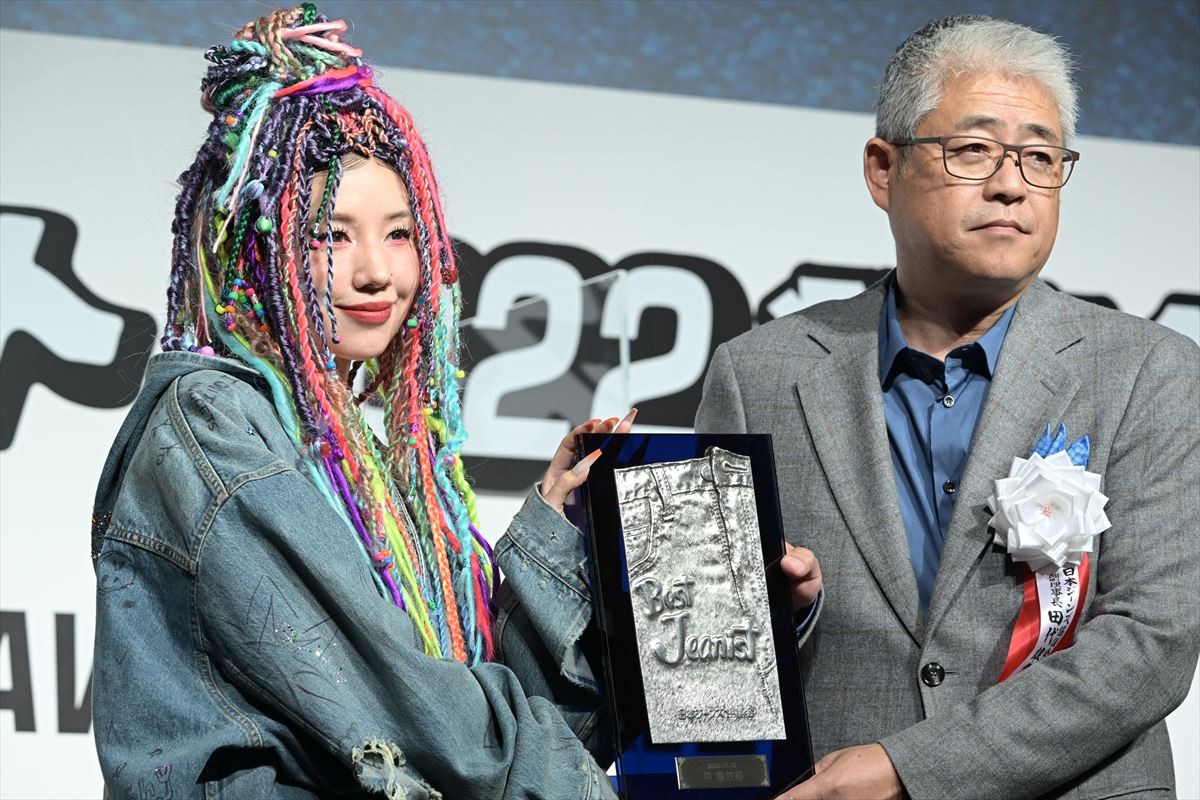 みちょぱ、念願のベストジーニスト受賞に喜び　夫・大倉士門の反応も明かす