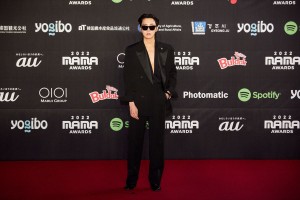 BTS j-hope「2022 MAMA AWARDS」レッドカーペット