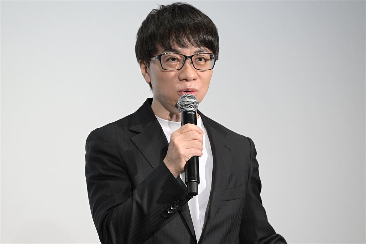 松村北斗、『すずめの戸締まり』原菜乃華から人柄絶賛され照れ「本当に言葉が上手な19歳」