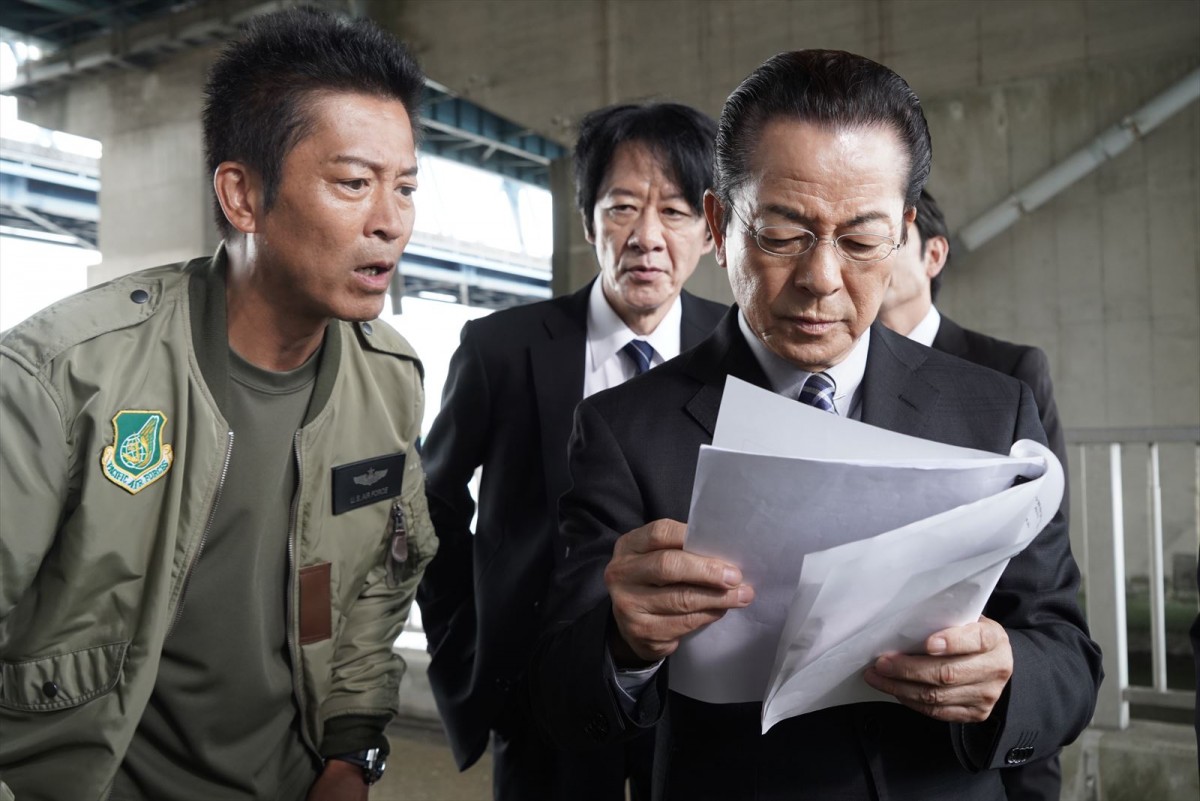 『相棒』“笑う死体”の謎に挑む特命係　元芸人の最期の瞬間に何が!?
