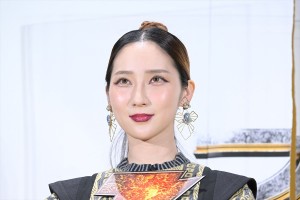 ファーストサマーウイカ、映画『ブラックアダム』破壊的ヒット祈願ジャパンプレミアに登場