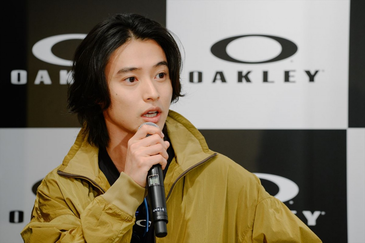 山崎賢人「キャンプがしたい」とアウトドアの意欲語る　オークリーブランドアンバサダー就任
