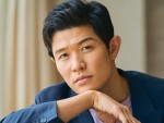 『エルピス―希望、あるいは災い―』で斎藤正一を演じる鈴木亮平