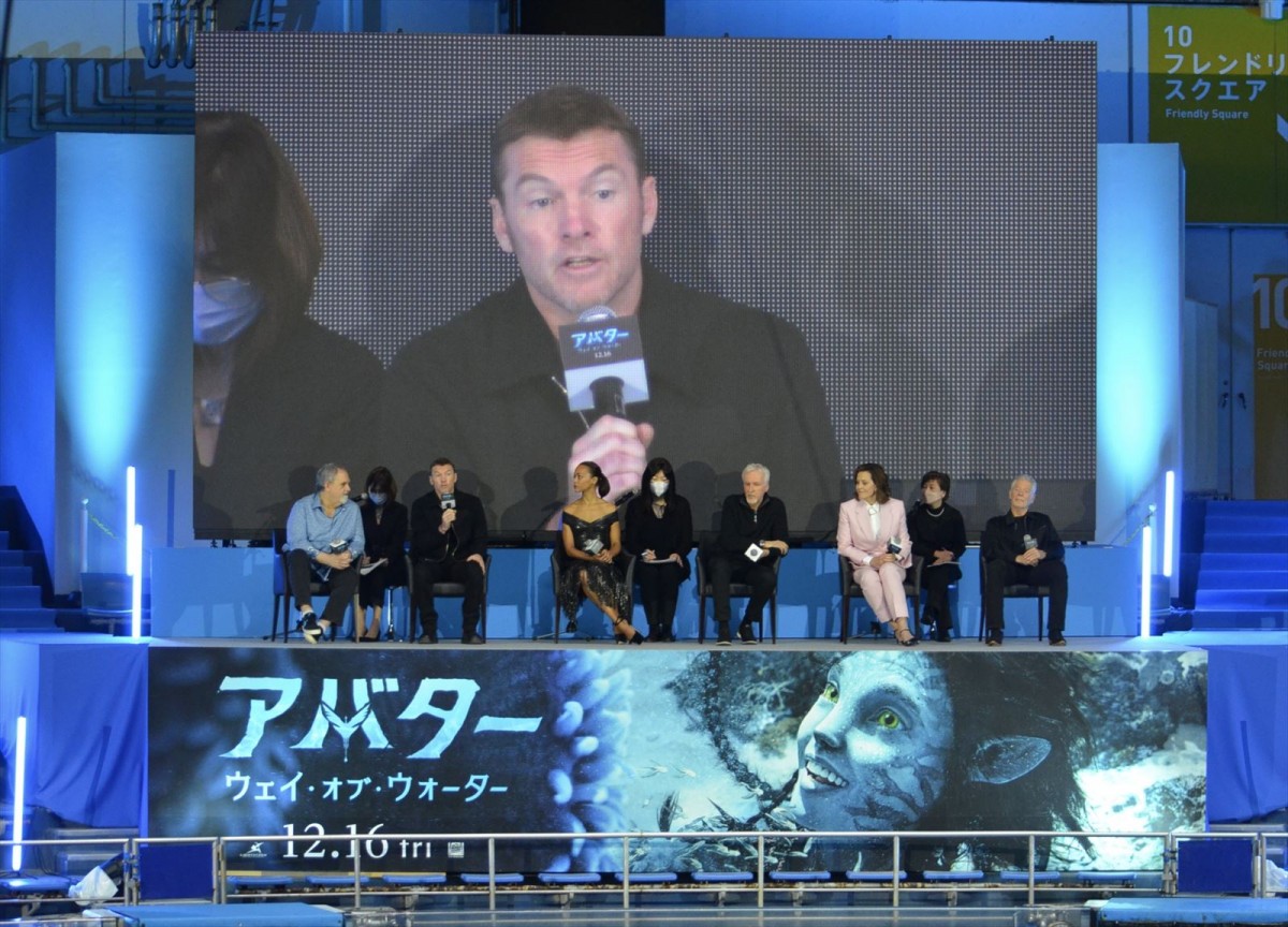 シガーニー・ウィーバー、73歳にして14歳の少女役「チャレンジングだった」