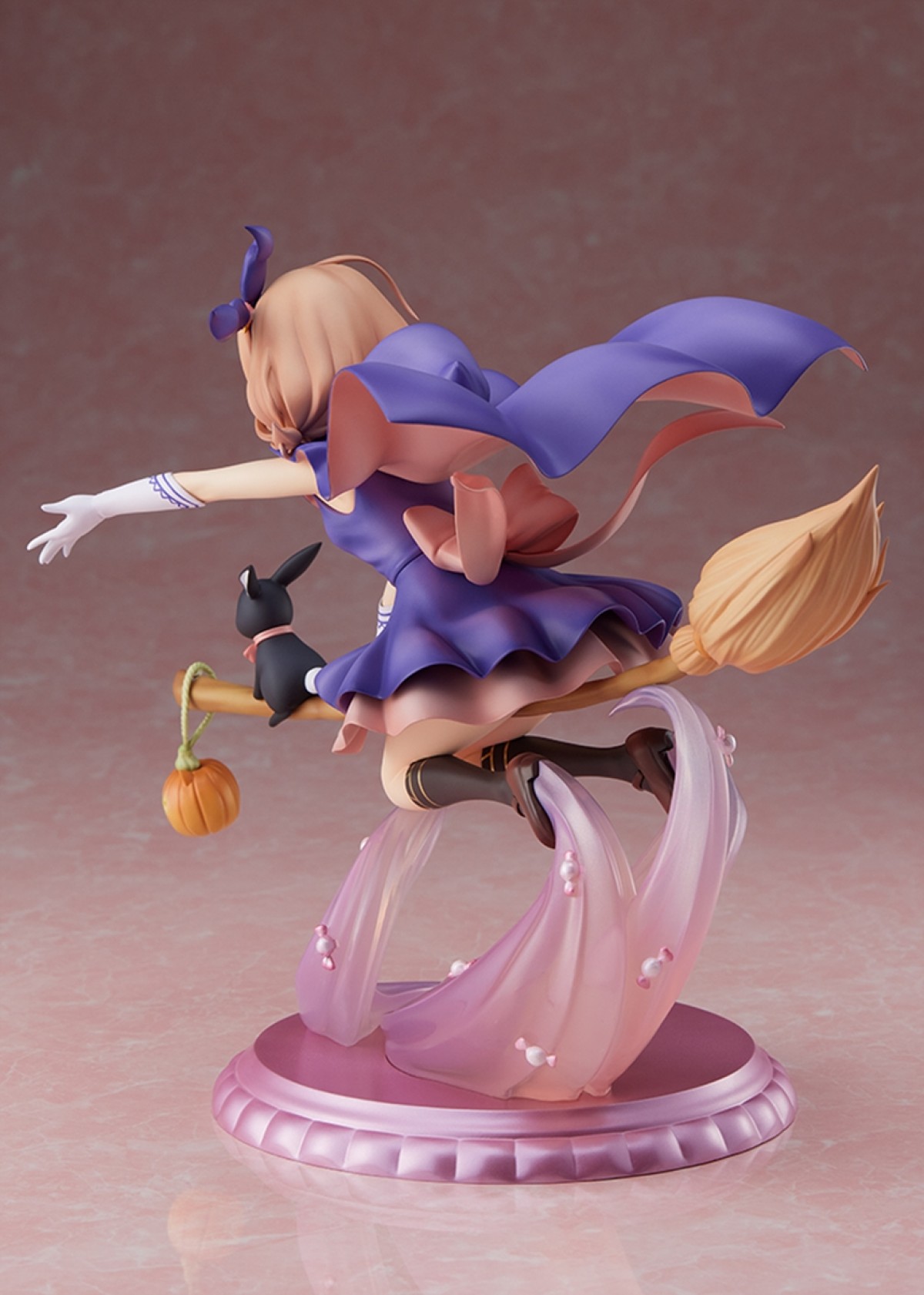 「ご注文はうさぎですか？ BLOOM ココア（Halloween Fantasy）限定版 1／7スケール 完成品フィギュア（プラム）」（税込 1万9800円）