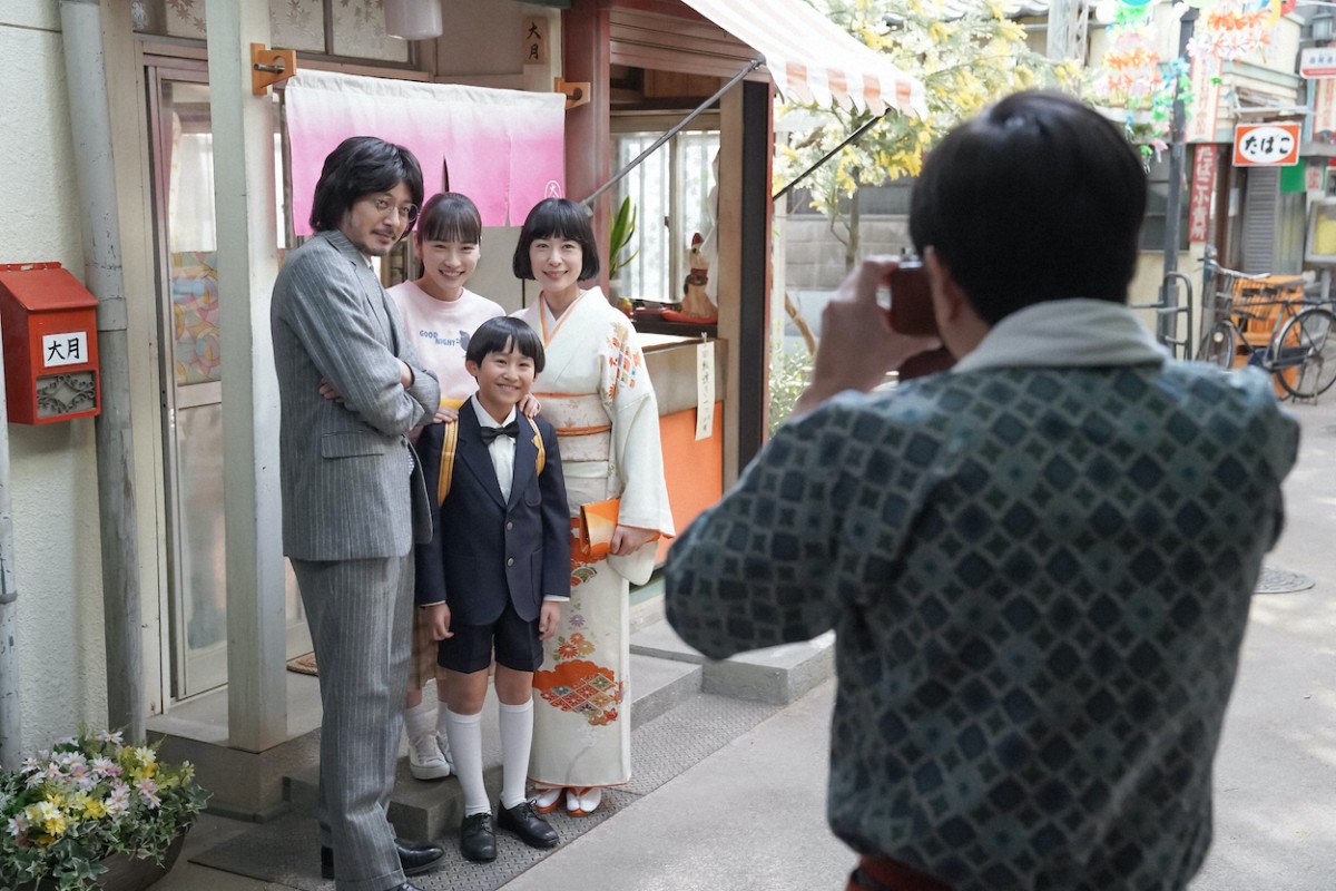 “ひなた”川栄李奈、回転焼き作りに挑戦　明日の『カムカムエヴリバディ』あらすじ　