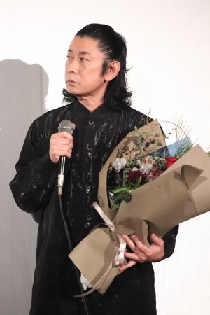 映画『ちょっと思い出しただけ』公開記念舞台あいさつに登壇した永瀬正敏