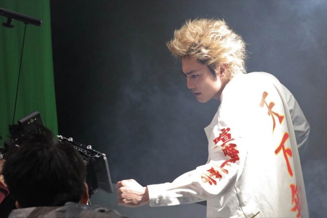 写真）間宮祥太朗『ナンバMG5』、迫力満点な特攻服＆金髪ヤンキー